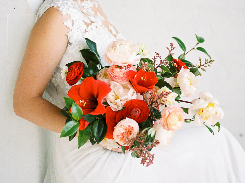 Best Bridal Bouquets designed by Kyla Ferguson | Photographed by Esther Funk Photography | red, coral, and white wedding bouquet | red and coral colour palette | Peonies, Ranunculus, Garden Rose, Amaryllis | Flower Trends | summer wedding bouquet | Winnipeg Wedding Photographer | Fine Art Wedding Photographer | Fine Art Wedding Photographer Esther Funk #weddingbouquet #bestbridalbouquets #estherfunkphotography #winnipegweddingphotographer